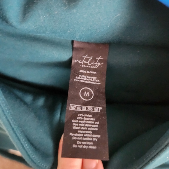 Vitality Tati Dress - Picture 3 of 3